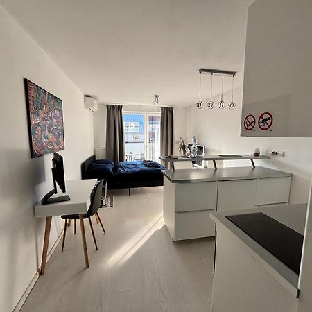 New Studio, Central Location! Bratislava Exteriér fotografie